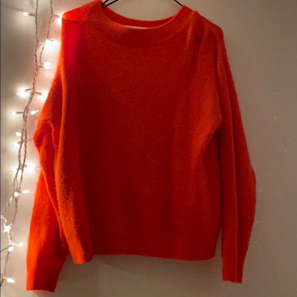 H&M orange sweater
